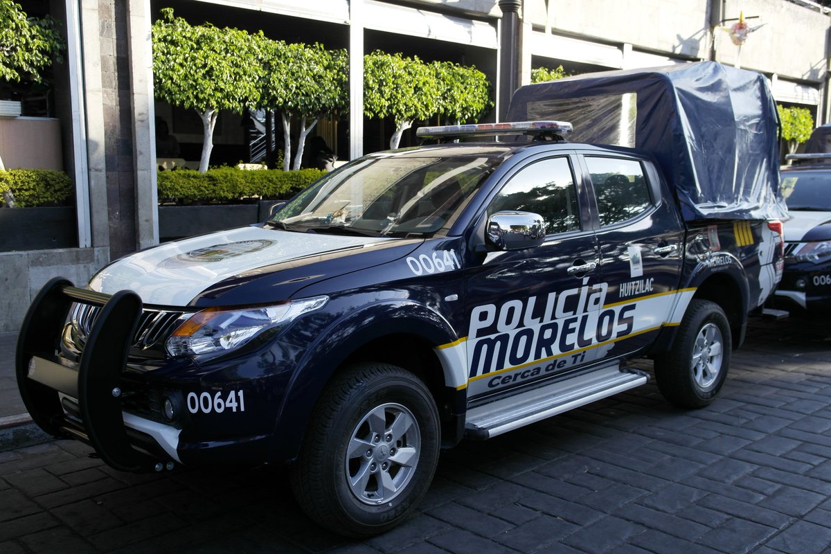 Una camioneta fue robada en la Colonia Centro de Jiutepec - Morelos