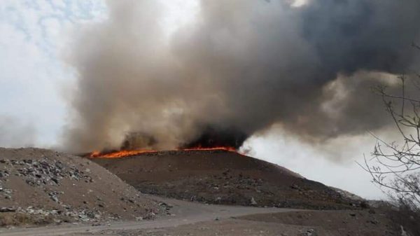 Se logró el control del 90% del incendio en El Jabonero - Mazatepec