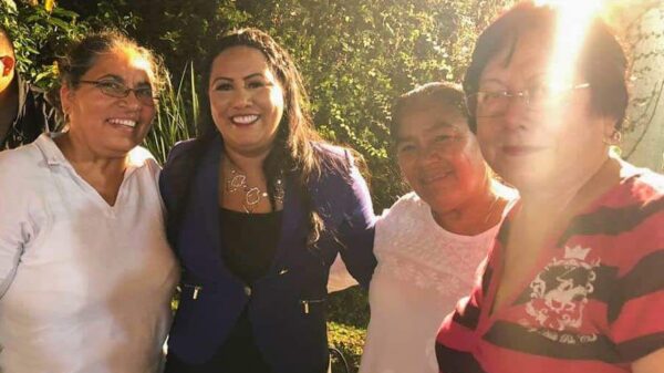 La morenista Juana Ocampo declinó su candidatura de Temixco a favor de Jazmín Solano del PT