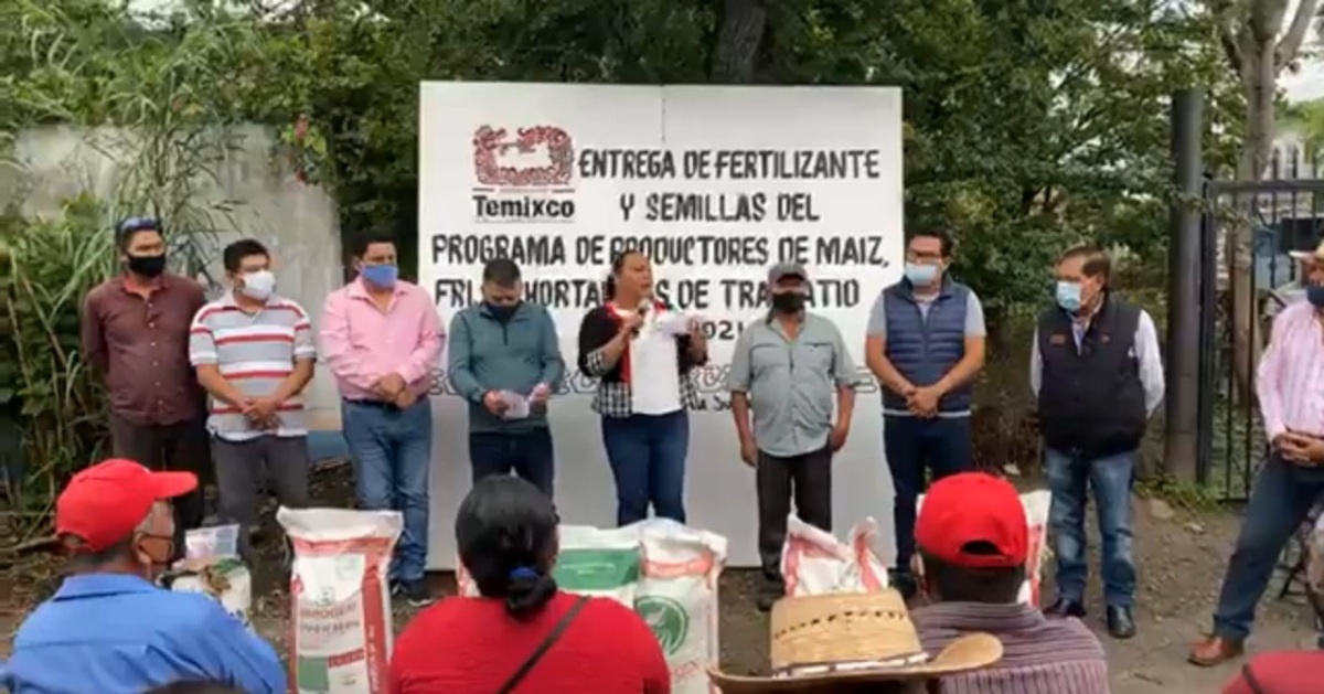 Entrega de fertilizante y semillas del Programa de productores de maíz, frijol y hortalizas de Traspatio Faede 2021 Temixco - Morelos
