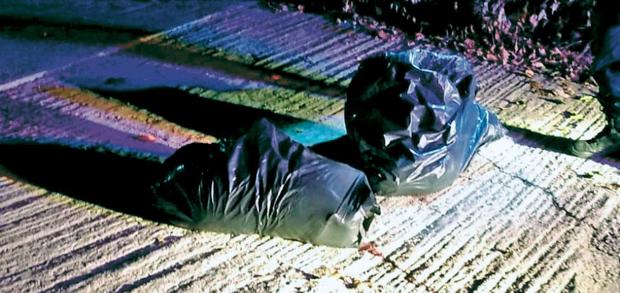 Cadáver desmembrado de un hombre es lanzado en dos bolsas negras en la colonia Pedregal de Tejalpa Jiutepec Morelos