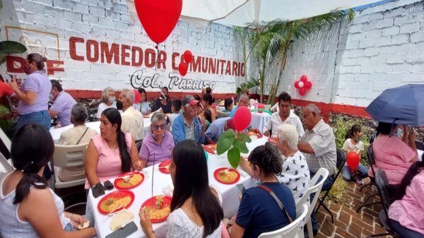 Inauguran comedor comunitario en Jiutepec para niños, jóvenes, madres solteras, personas con discapacidad o de la tercera edad