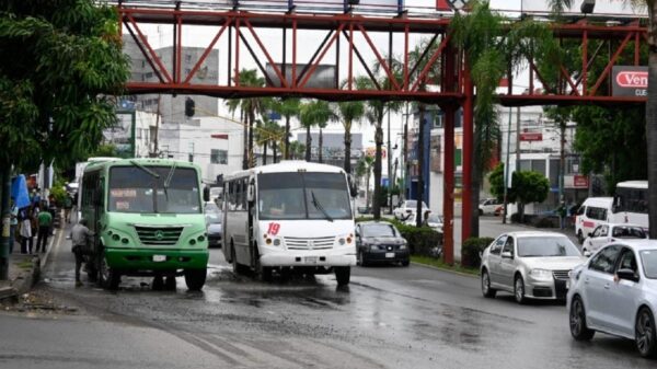 Invita la SMyT a operadores del transporte público a conducir con responsabilidad durante la temporada decembrina y evitar sanciones